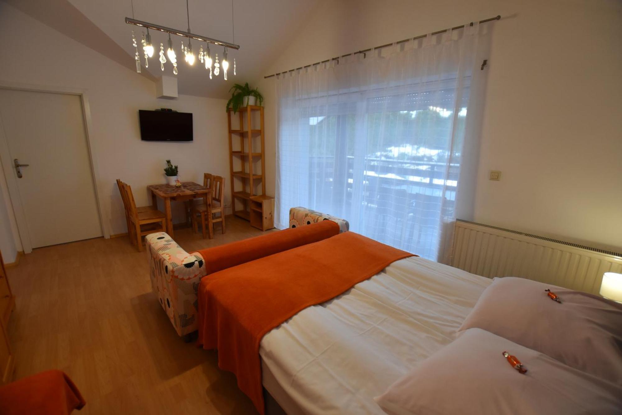 Apartamenty Czyrna Przy Gondoli Szczyrk Room photo